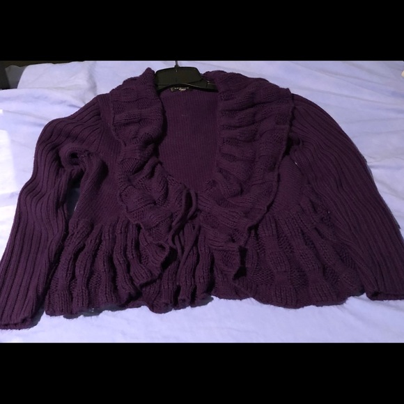 Sweater - Picture 2 of 2